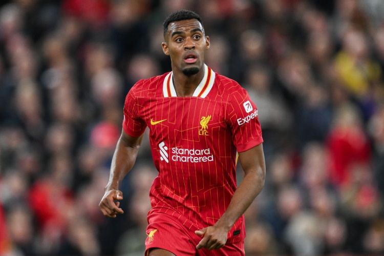 回聲報(bào)：赫拉芬貝赫、科納特都參加了利物浦周一進(jìn)行的訓(xùn)練