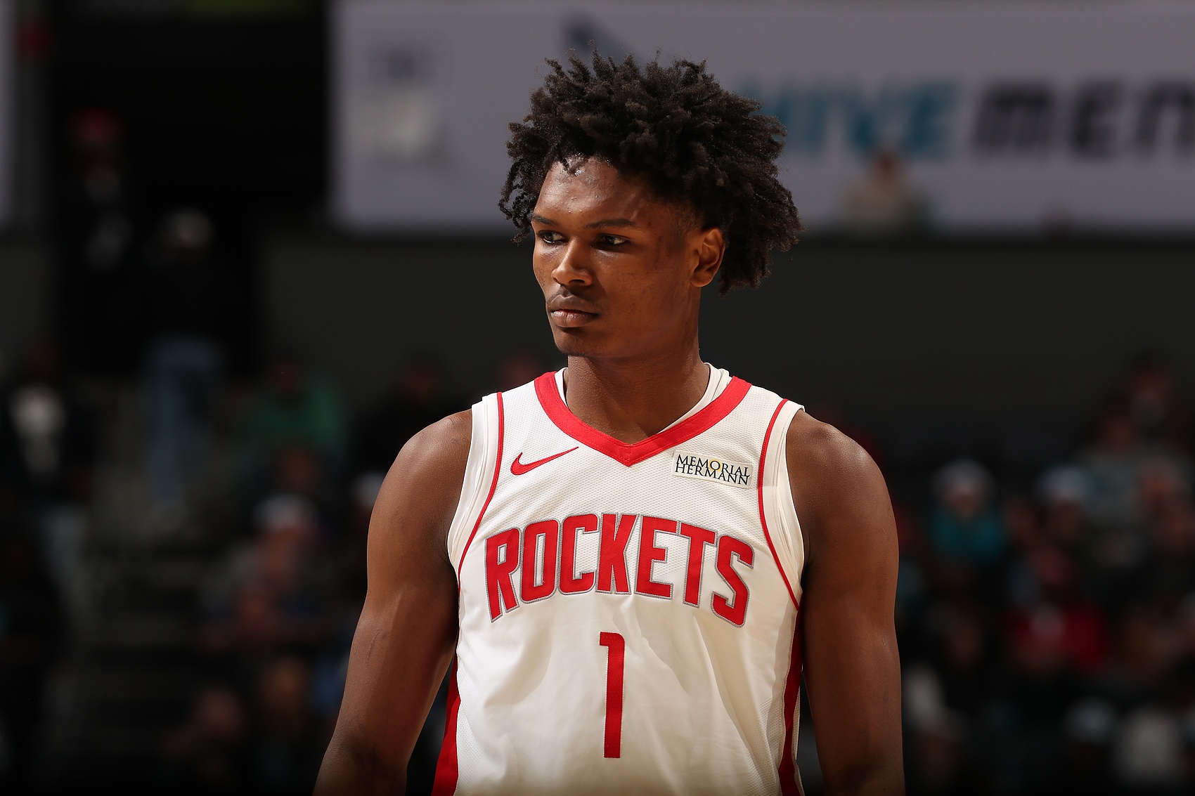 烏度卡:阿門月最佳防守球員不是2月的對吧 他昨天防布倫森不夠好