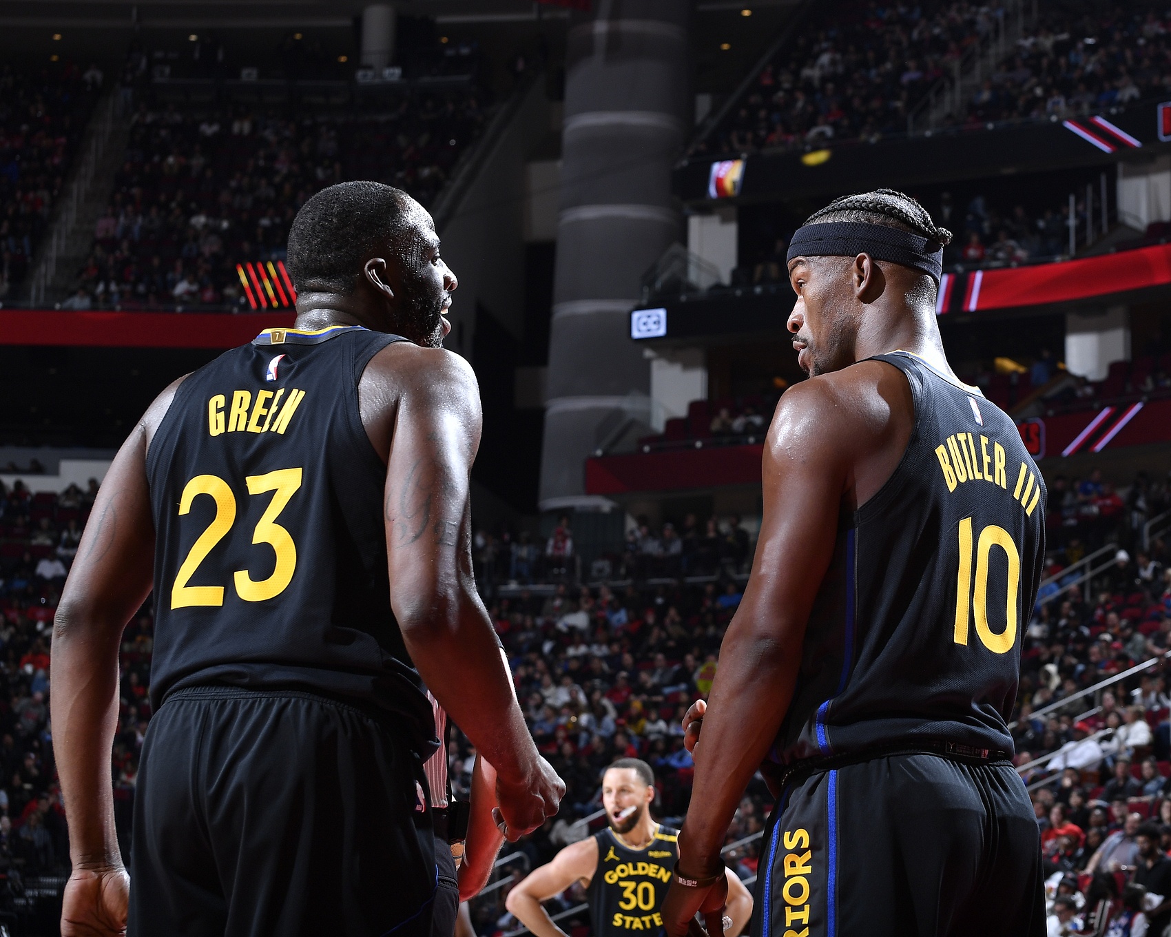 Shams:巴特勒和追夢打牌&聚餐培養(yǎng)默契 前者在勇士非常享受