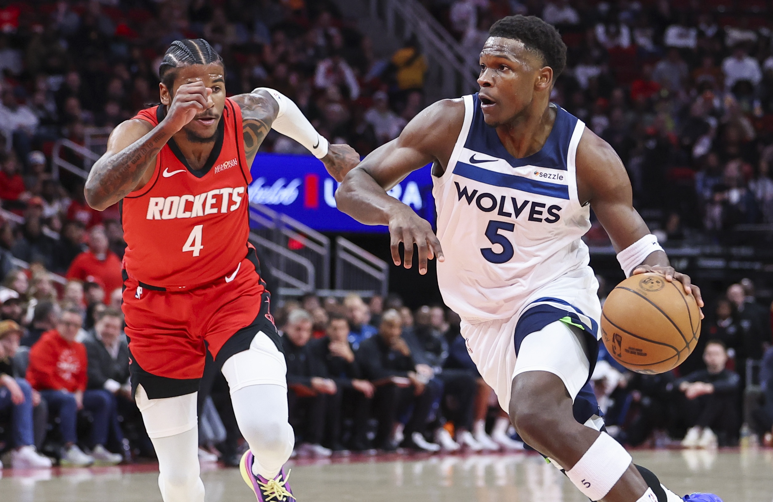 杰倫-格林:坦然面對對抗愛德華茲的機(jī)會 這就是打球的意義所在