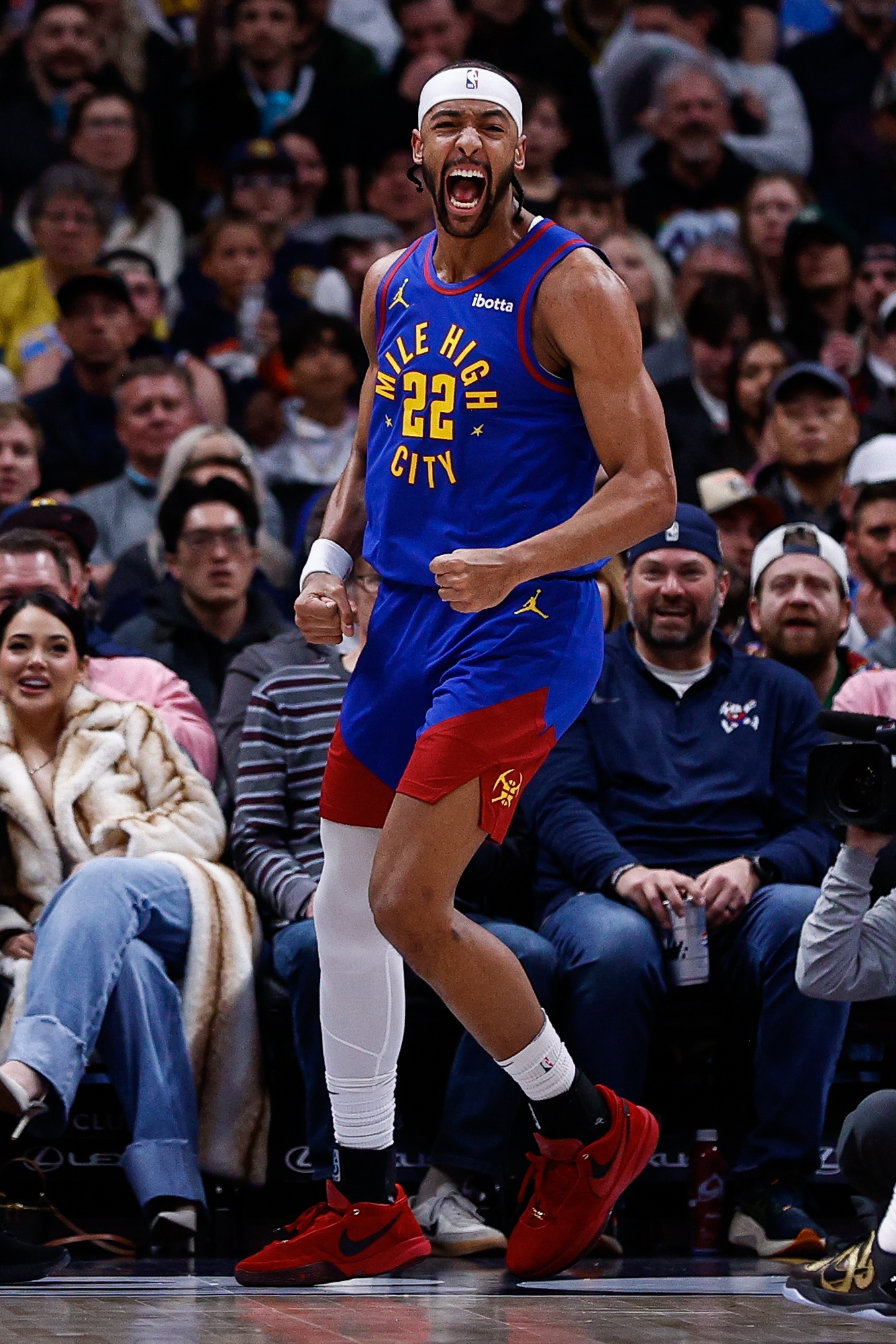 穆雷稱贊納吉:他時刻做好準(zhǔn)備 他非常職業(yè) 他現(xiàn)在很厲害