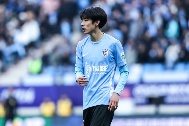 朱鵬宇：目標(biāo)和英博一起完成保級，踢了這么多比賽不怎么緊張了